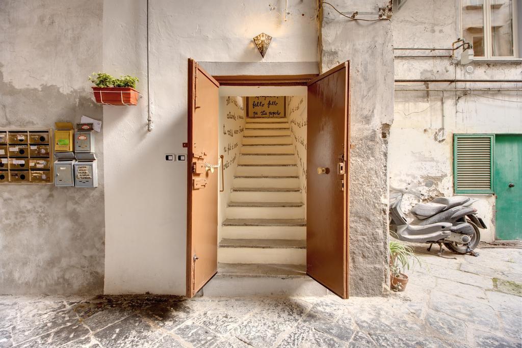 Appartement Vico Street à Naples Extérieur photo